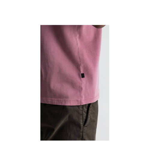 Butcher of Blue regular T-shirt roze afbeelding