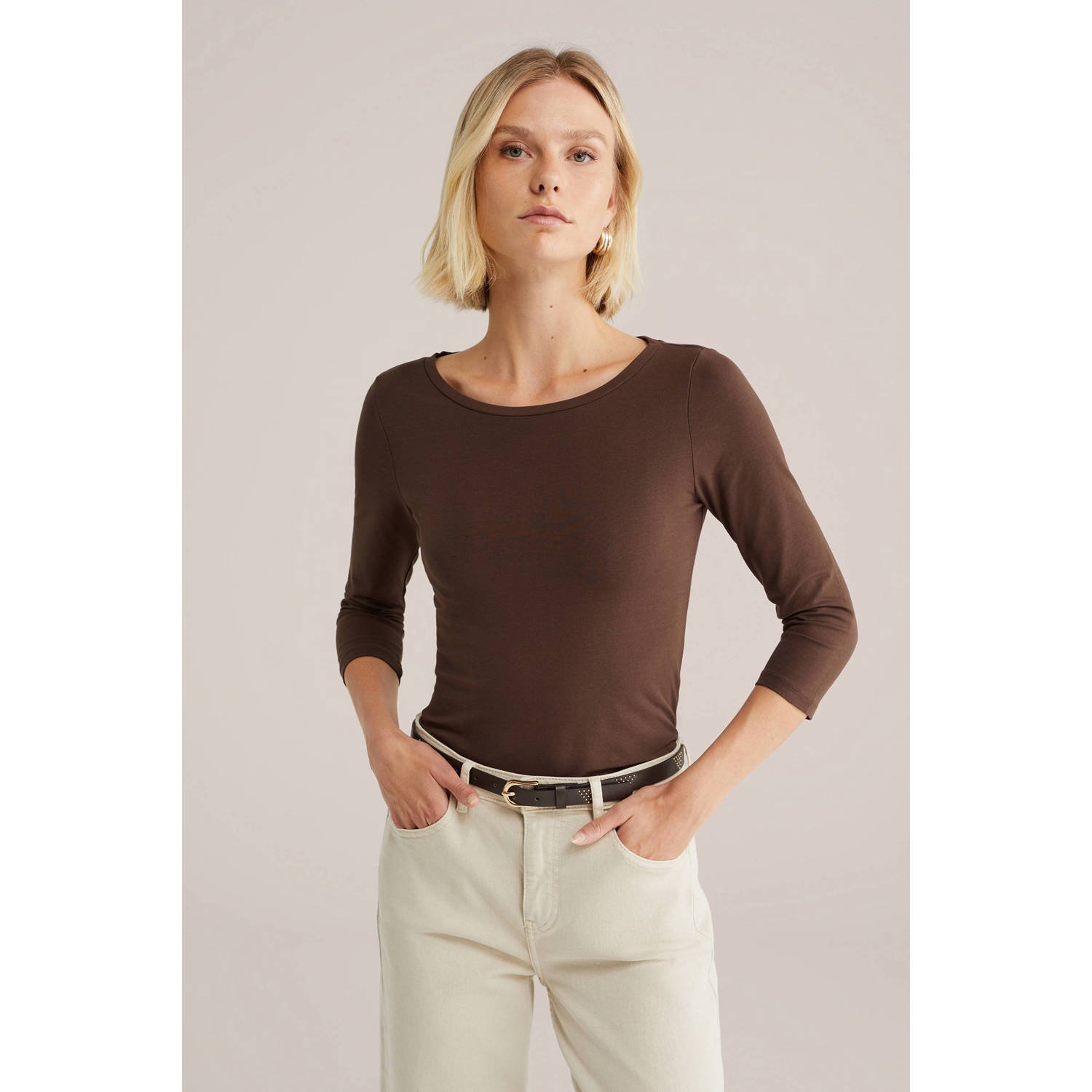 WE Fashion top bruin
