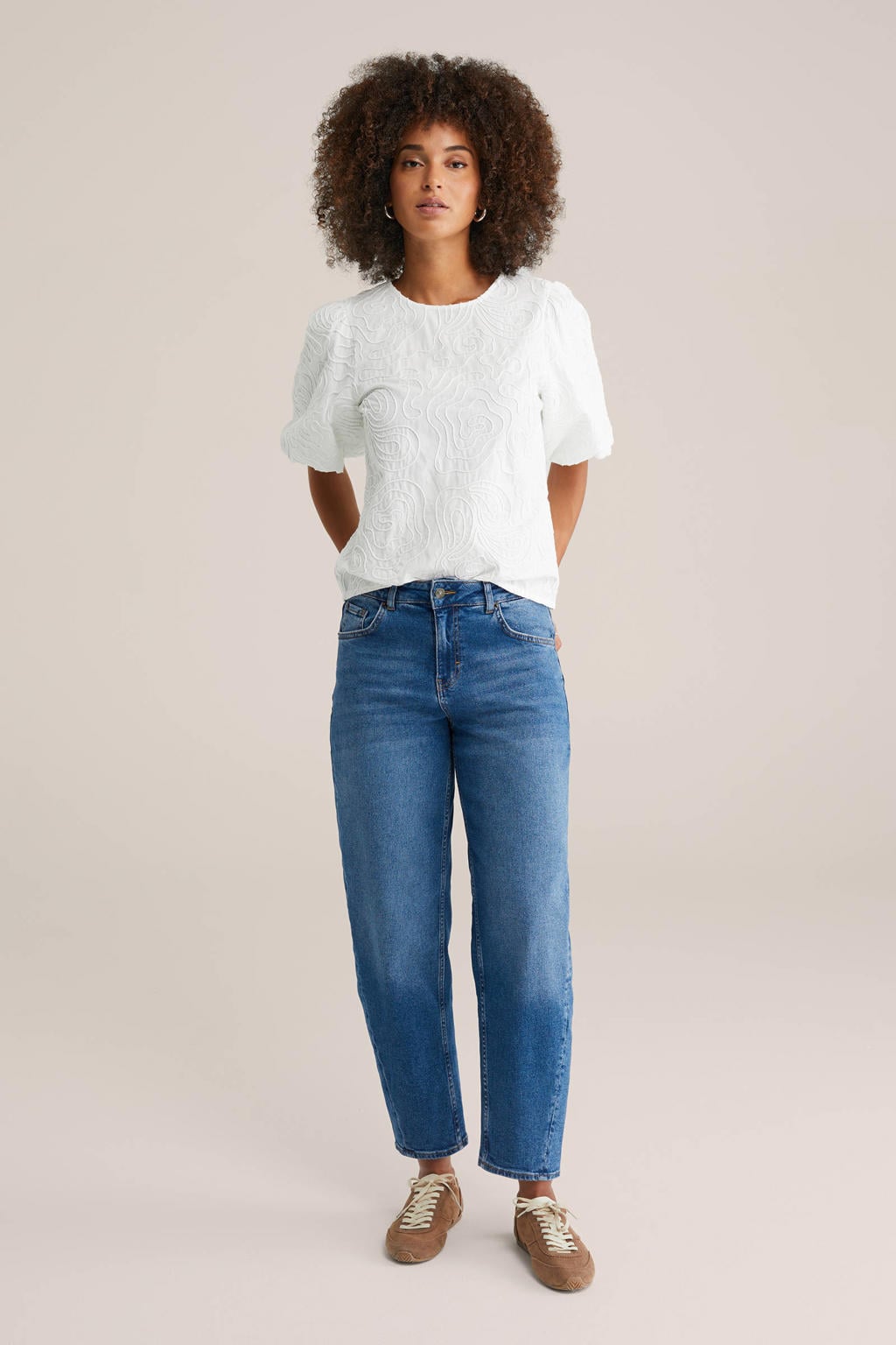Dark blue denim dames WE Fashion Blue Ridge barrel jeans dark blue van denim met rits- en knoopsluiting en effen
