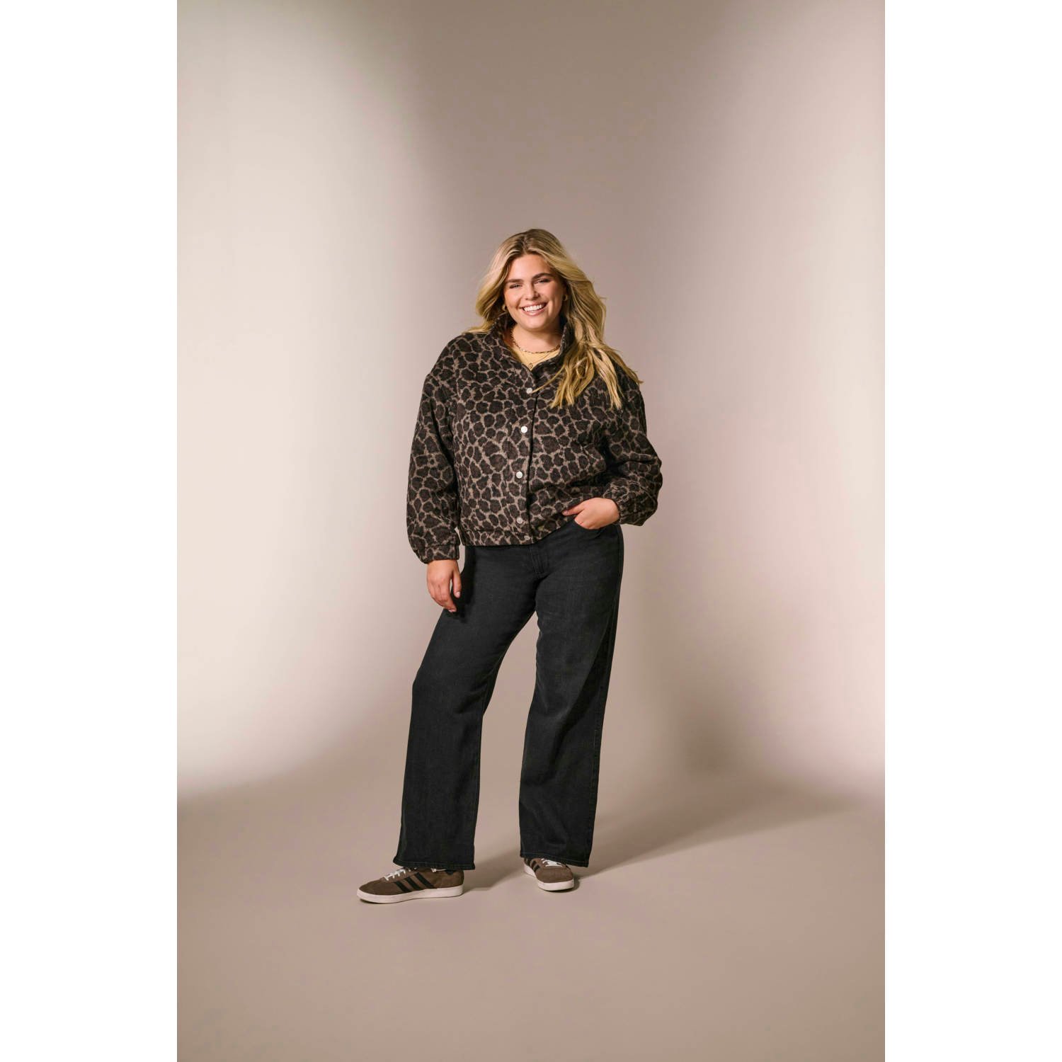 ONLY CARMAKOMA High-waist jeans CARSNOW HW WIDE DNM JEANS PIM WB