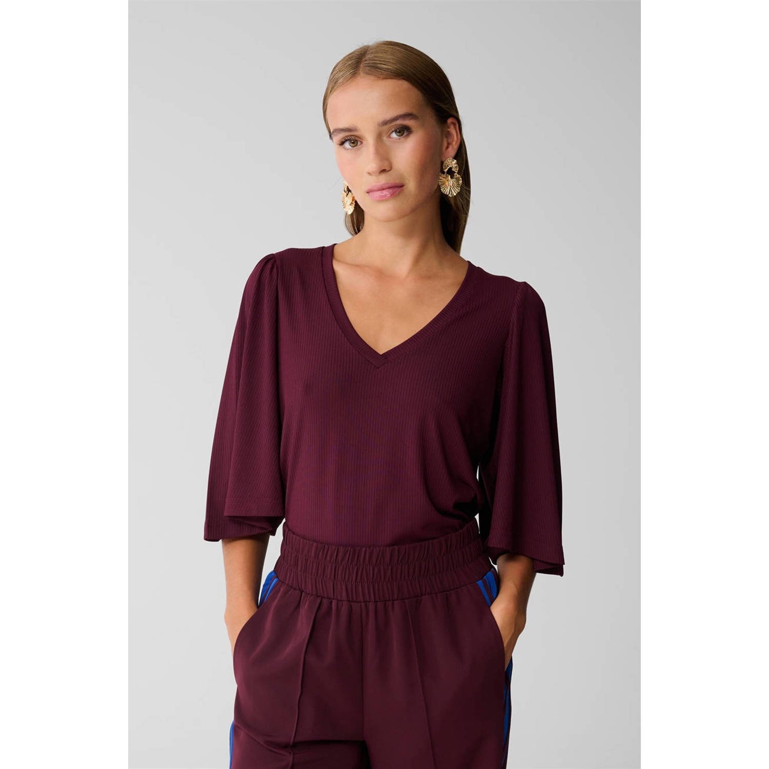 Shoeby top donkerrood rib gebreid