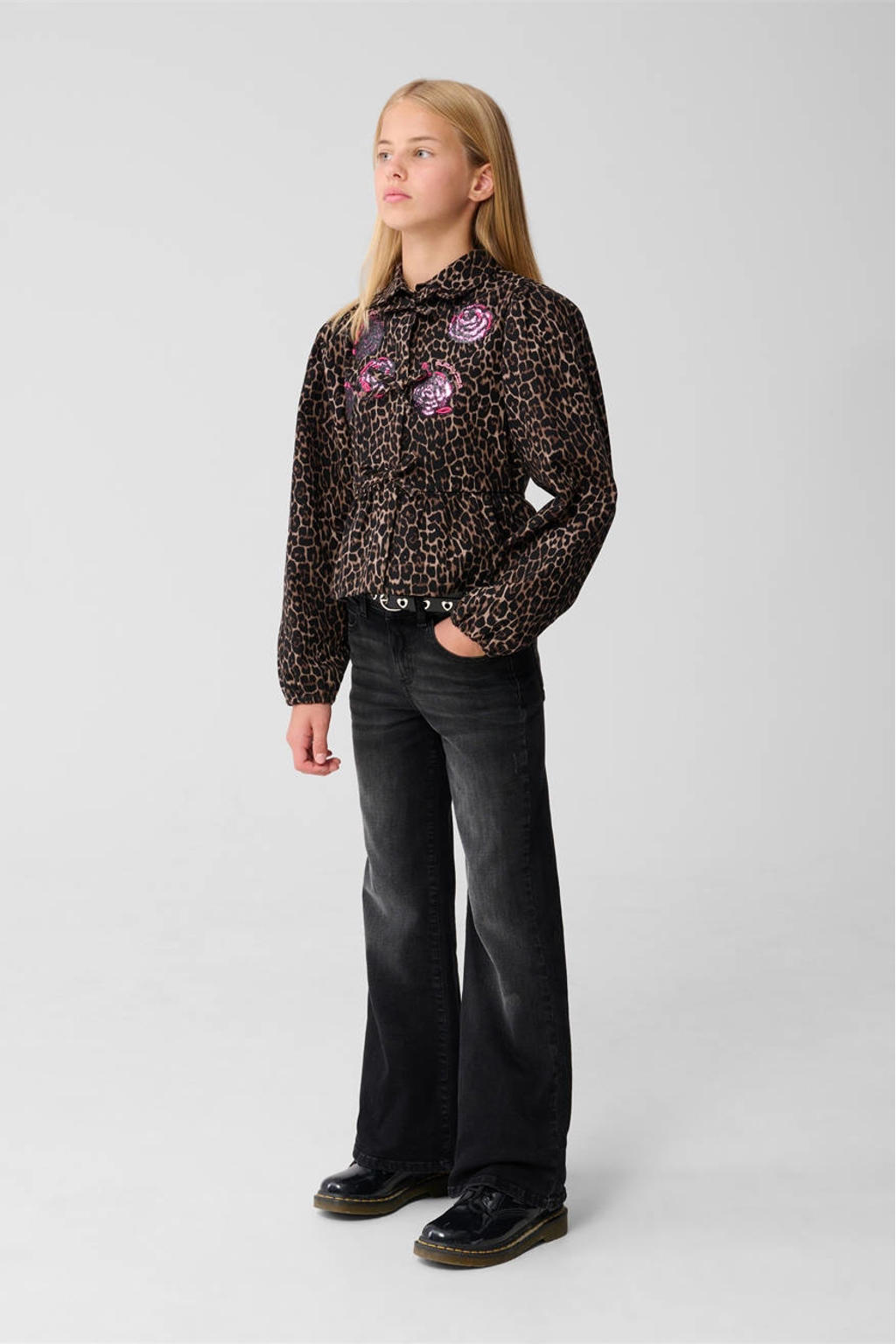 Black denim meisjes Shoeby high waist flared jeans black van stretchdenim met rits- en knoopsluiting en effen