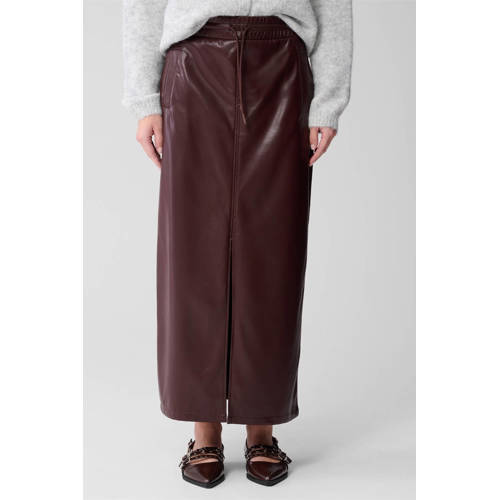 Shoeby imitatieleren midi rok donkerrood afbeelding