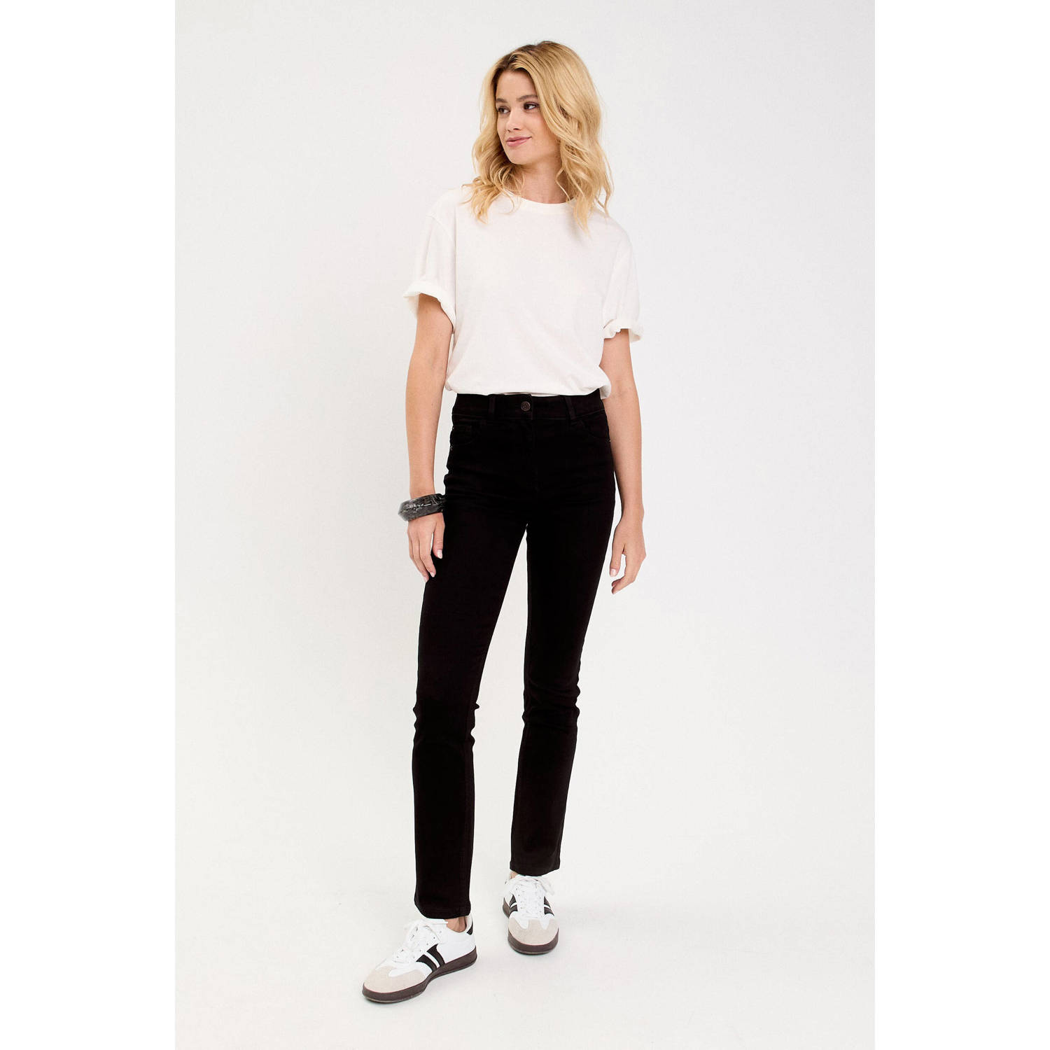Cache straight leg jeans black denim