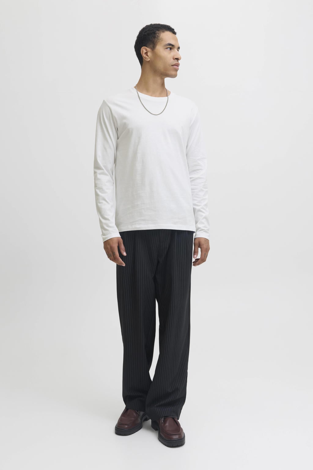 Witte heren JACK & JONES ESSENTIALS longsleeve van katoen met effen, lange mouwen en ronde hals