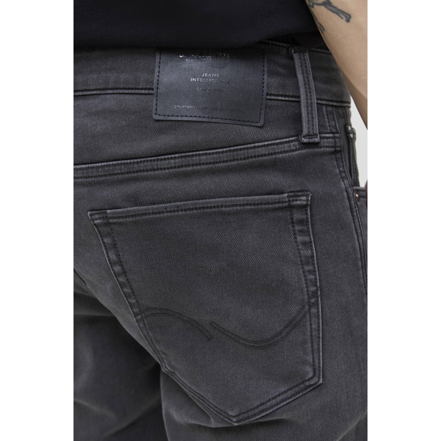 JACK & JONES JEANS INTELLIGENCE JJIMIKE FOX tapered jeans black denim