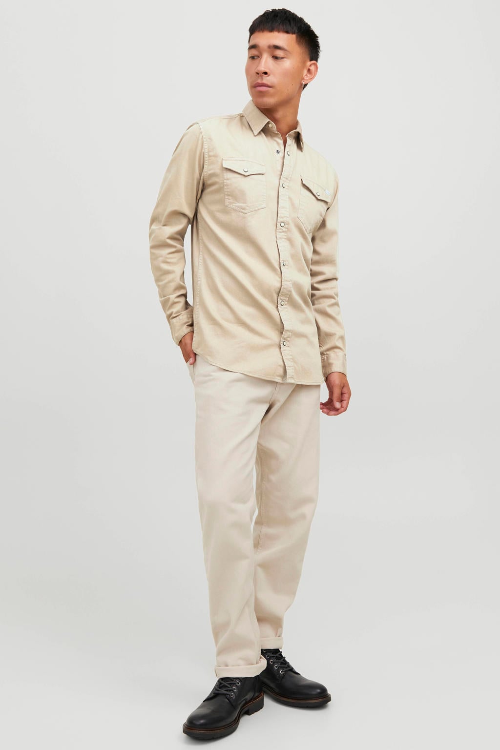 Beige heren JACK & JONES JEANS INTELLIGENCE regular casual overhemd van denim met effen, lange mouwen, klassieke kraag en drukknoopsluiting