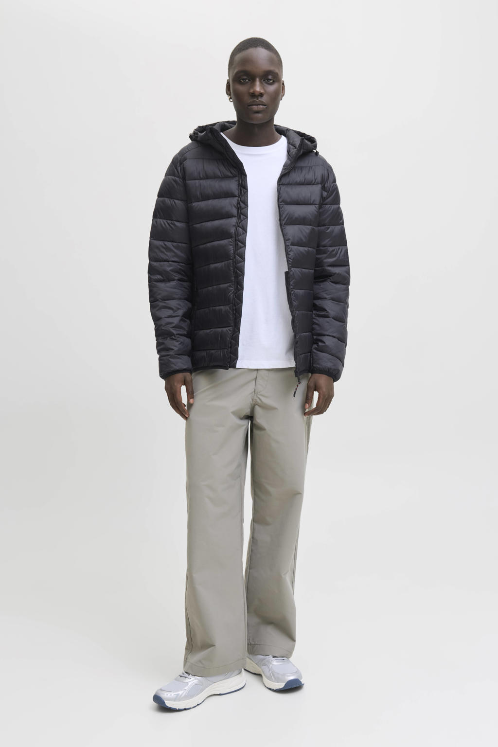 JACK & JONES ESSENTIALS gewatteerde jas zwart
