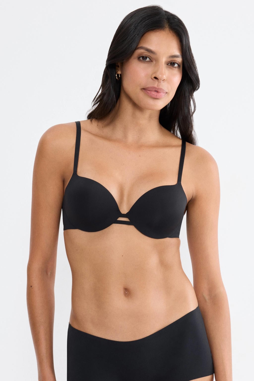 Triumph voorgevormde T-shirt-bh met beugel Body Make-Up Illusion zwart
