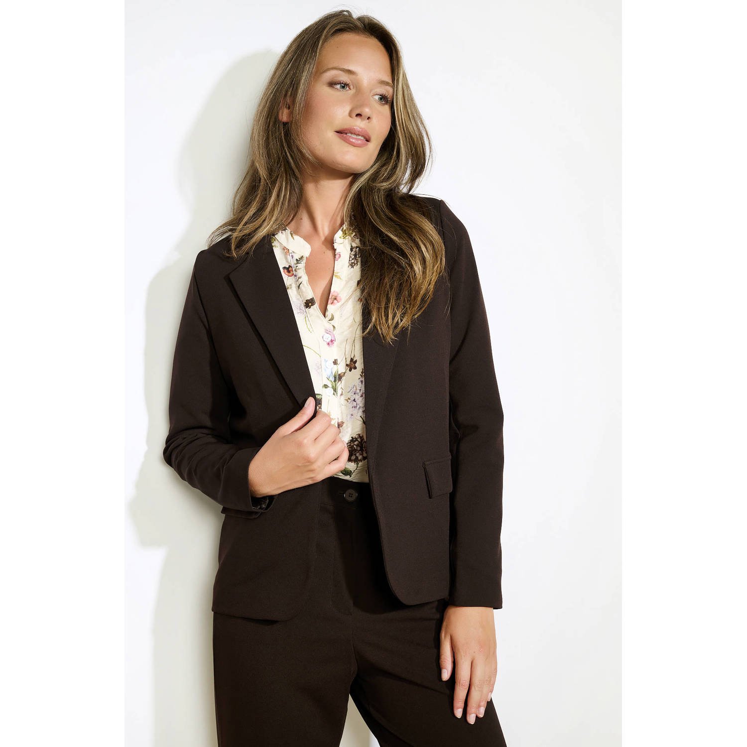 LOLALIZA regular blazer donkerbruin