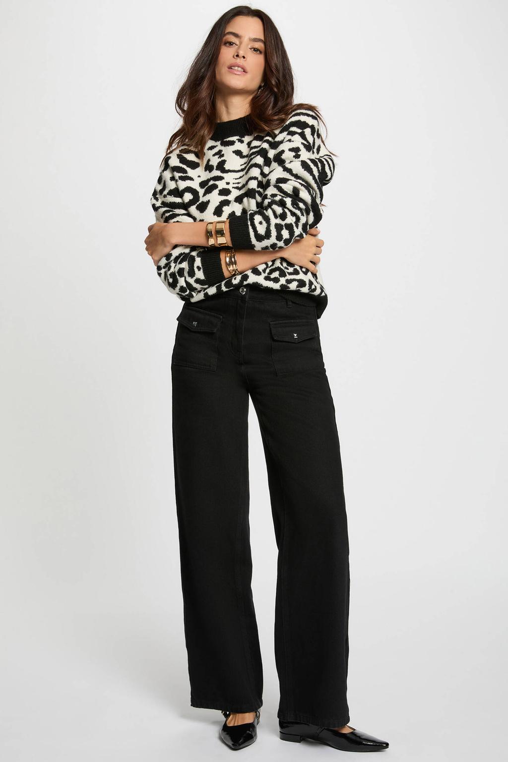 Ecru en zwarte dames Morgan trui van polyester met dierenprint, lange mouwen, ronde hals en ingebreid patroon