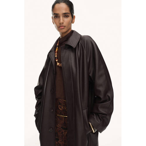 Mango imitatieleren jas donkerbruin afbeelding