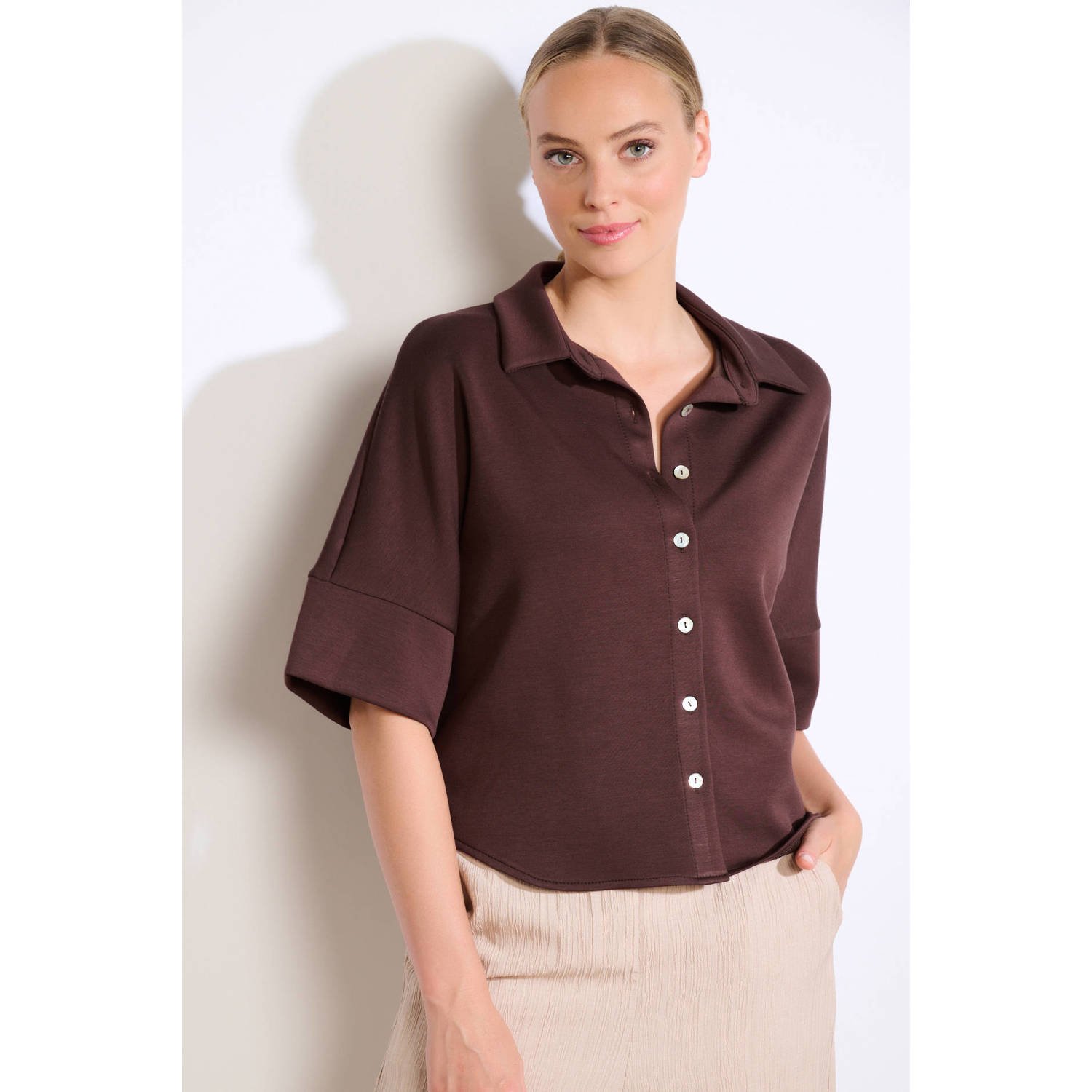 LOLALIZA blouse donkerbruin