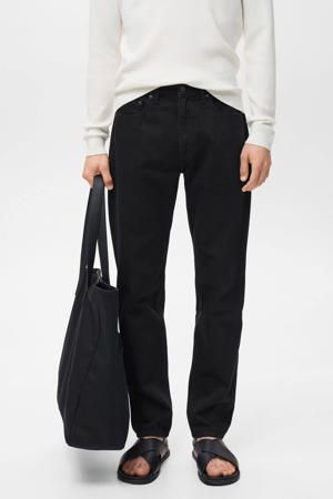regular fit jeans