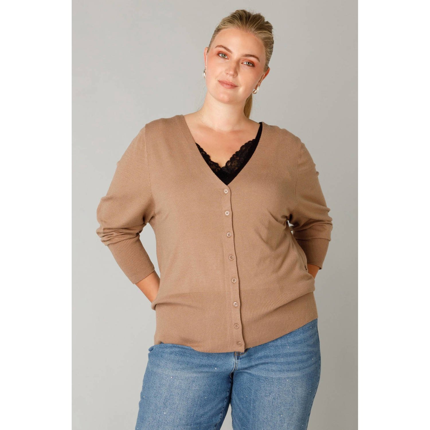 Yest Curve vest beige fijn gebreid