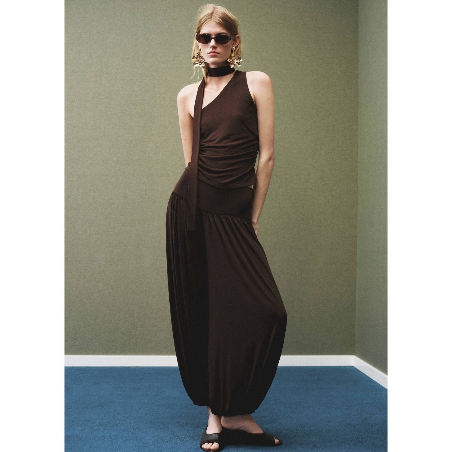Mango barrel regular waist broek bruin