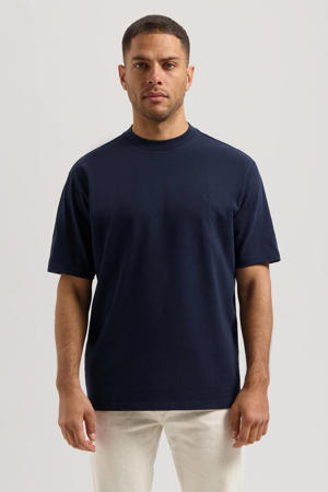loose T-shirt donkerblauw