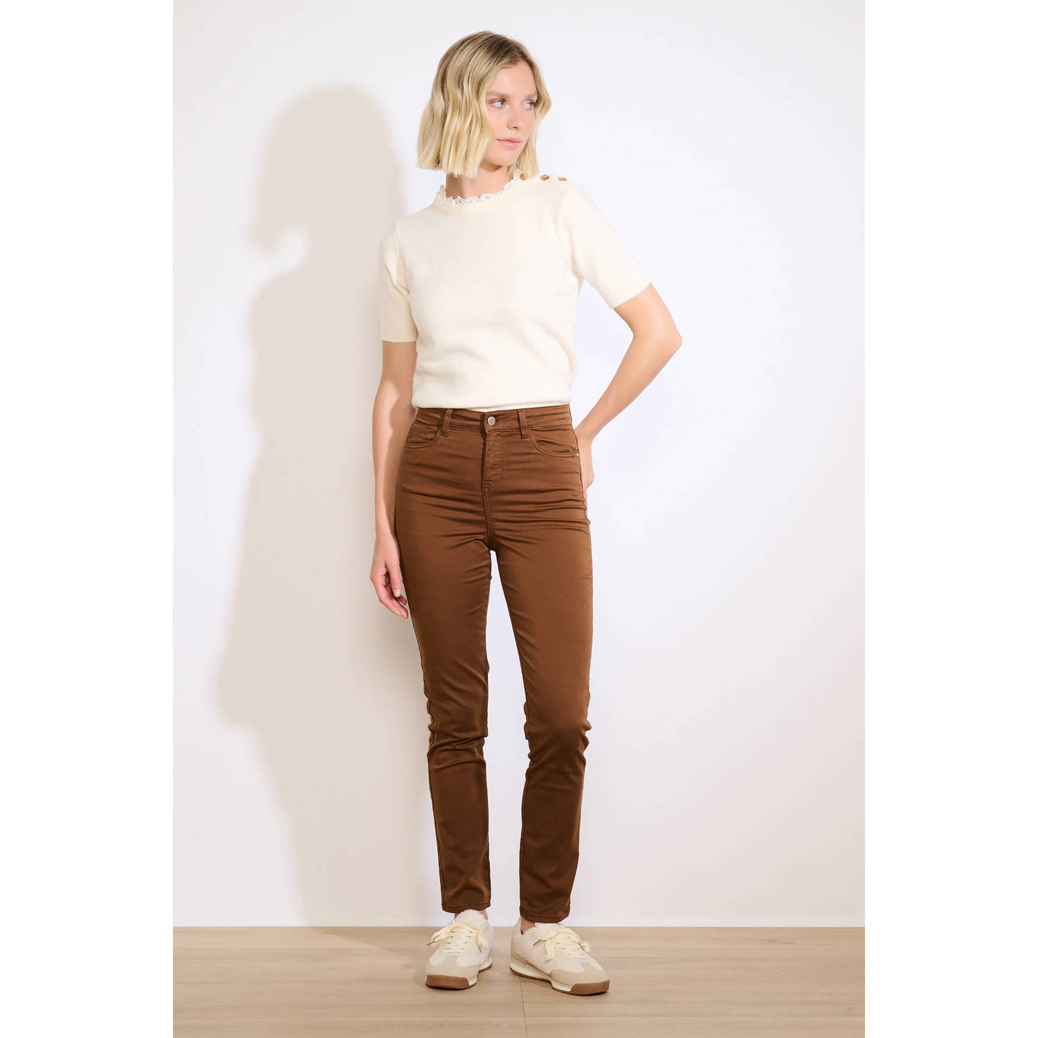 LOLALIZA slim regular waist broek bruin