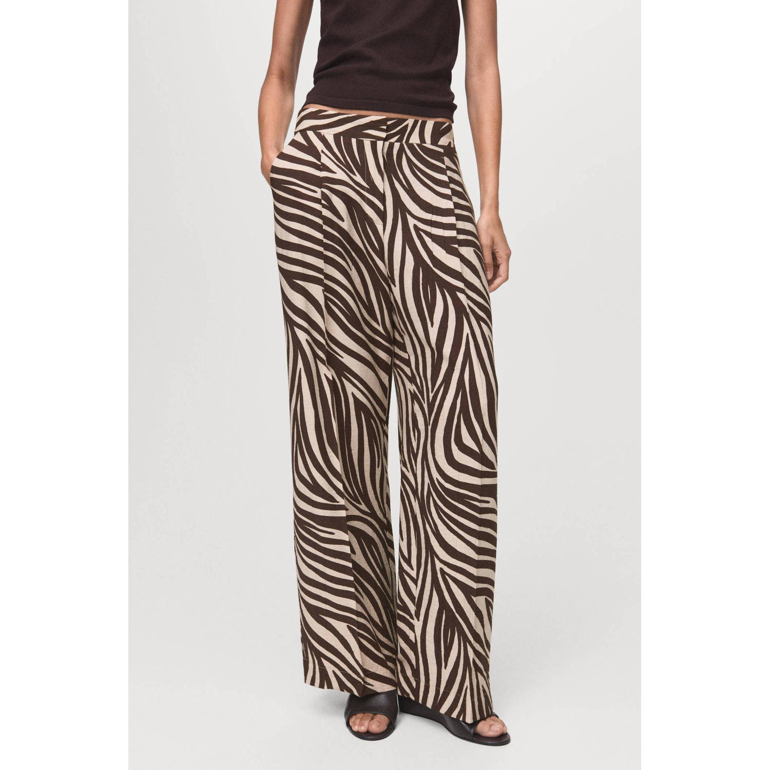 Mango straight regular waist broek bruin