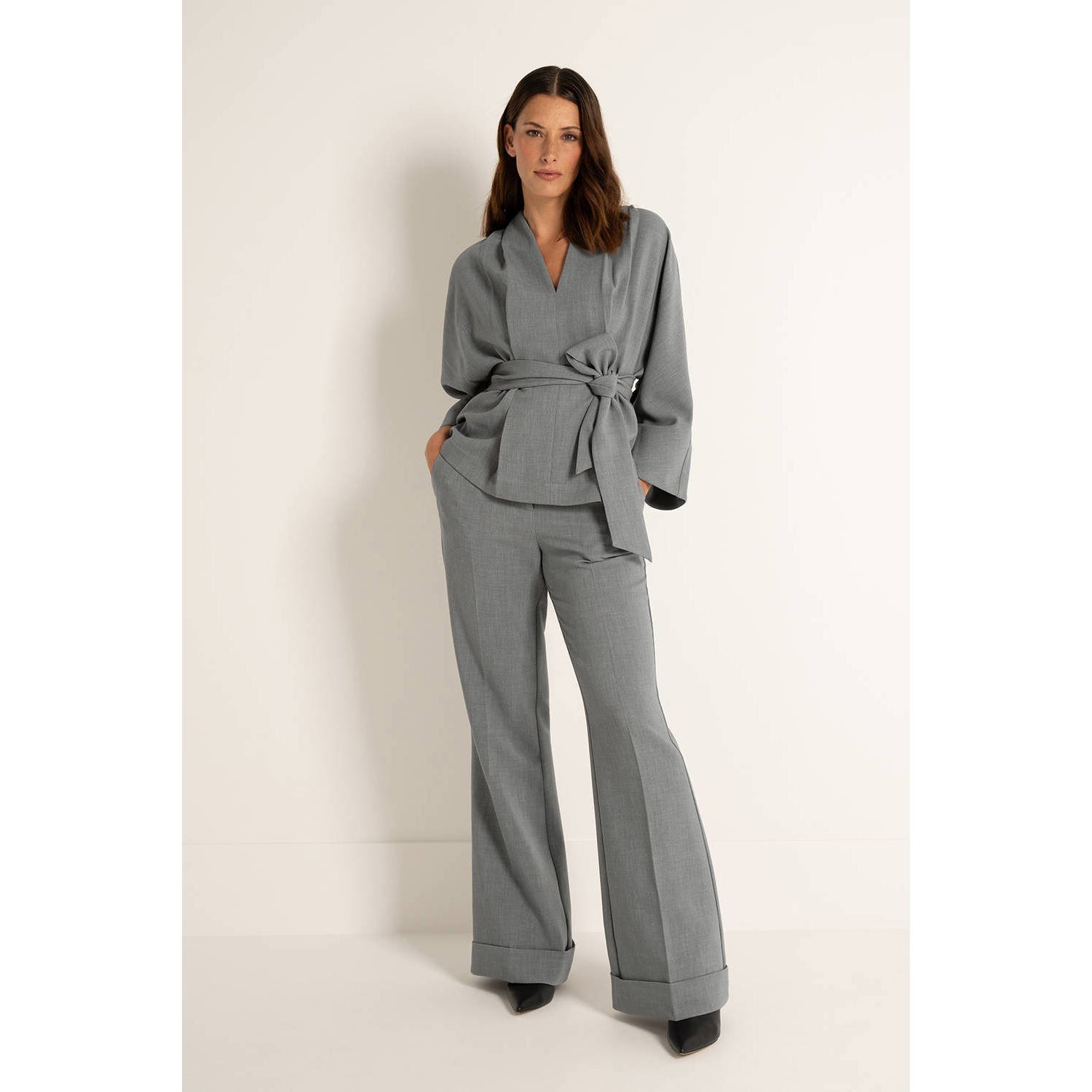 Claudia Sträter flared high waist pantalon grijs