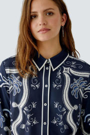thumbnail: Donkerblauw en witte dames OUI blouse van polyester met lange mouwen, klassieke kraag en knoopsluiting