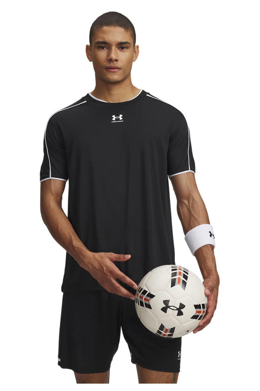 Zwarte heren Under Armour sport T-shirt Challenger van polyester met korte mouwen