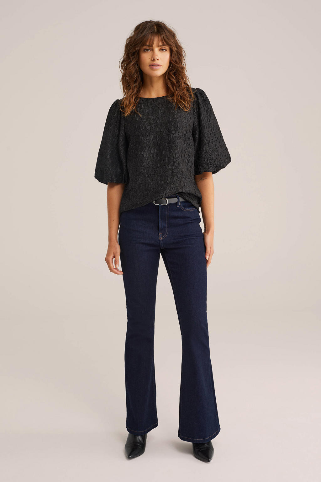 Zwarte dames WE Fashion top van polyester met effen, half lange mouwen, ronde hals en textuur