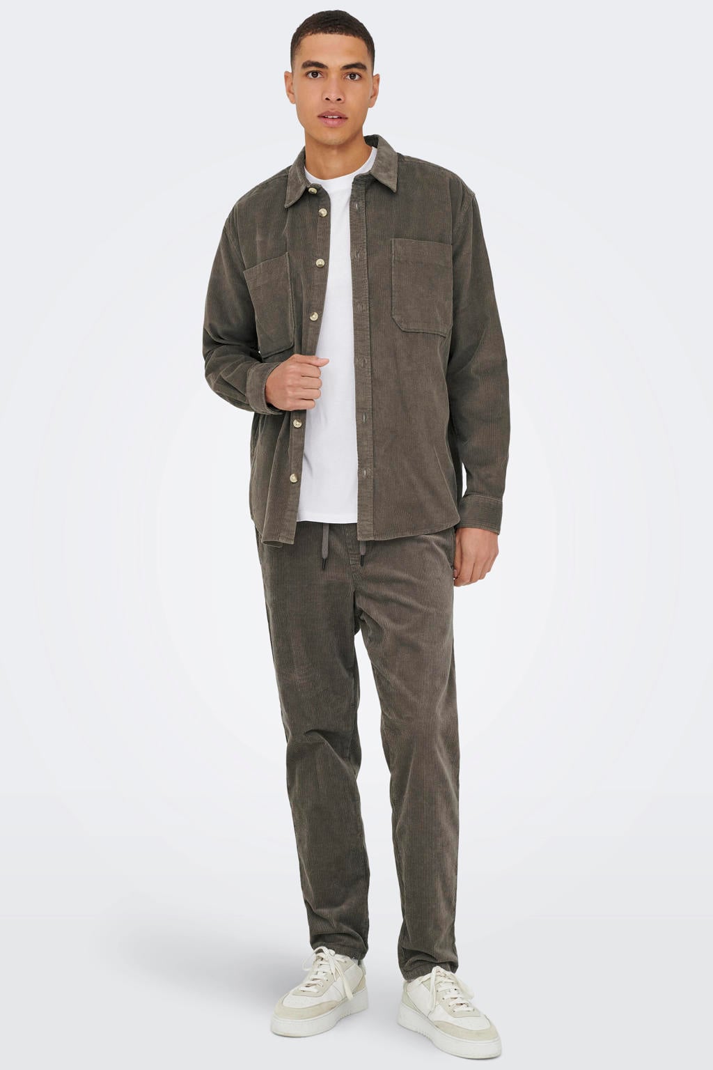 ONLY & SONS corduroy tapered casual broek bruin