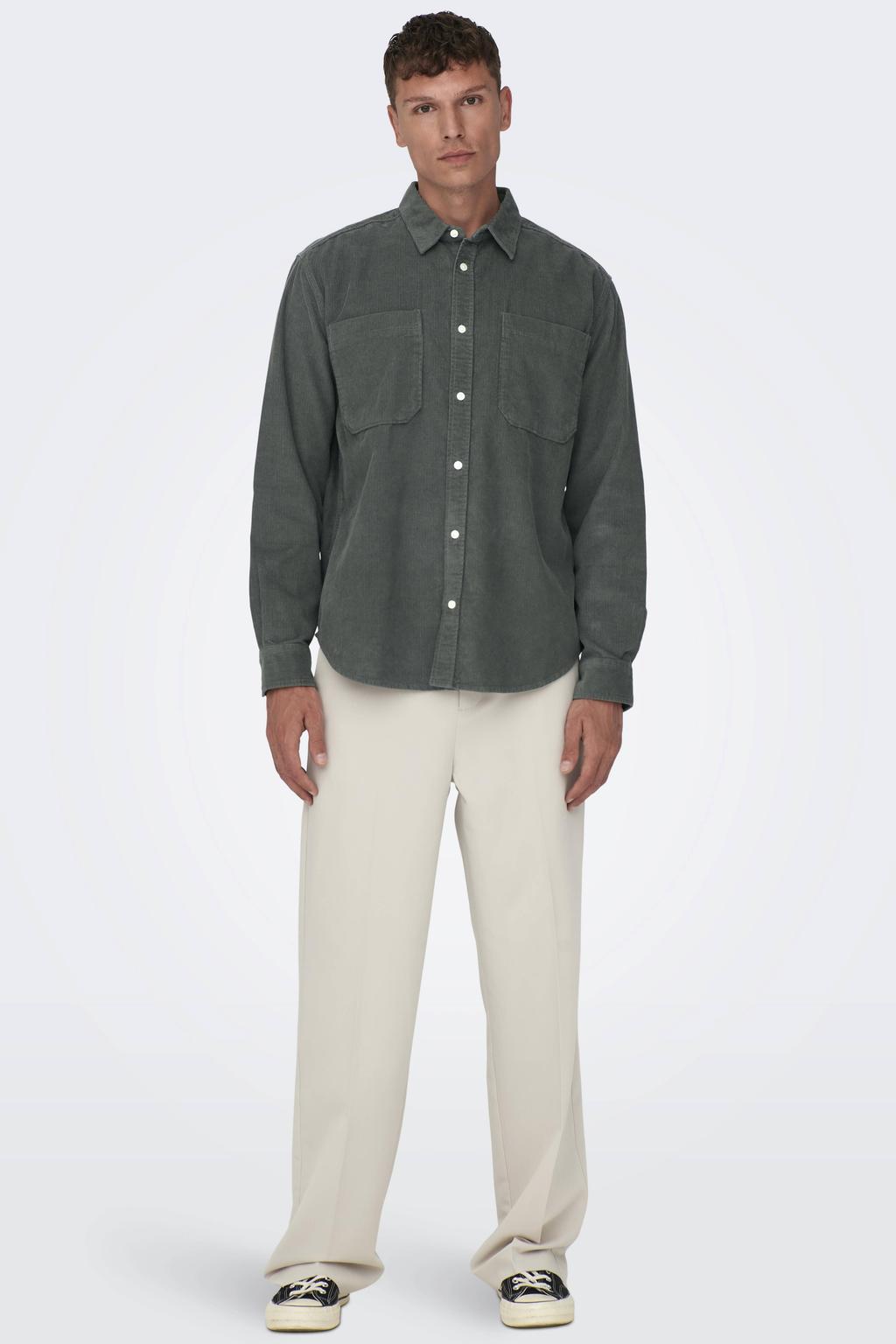 Grijsgroene heren ONLY & SONS corduroy casual overhemd groen met effen, lange mouwen, klassieke kraag en knoopsluiting