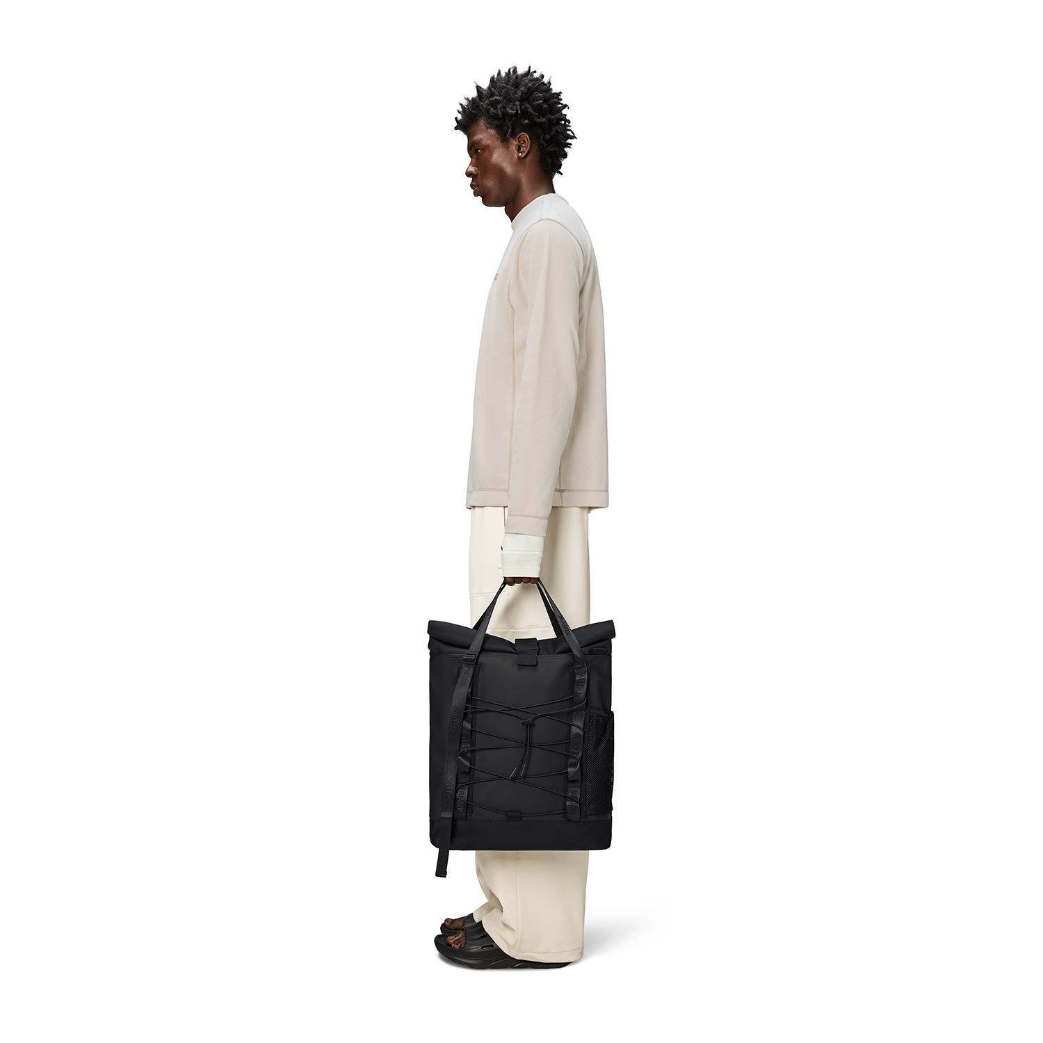 Rains rugzak Trail Rolltop Tote Bag zwart