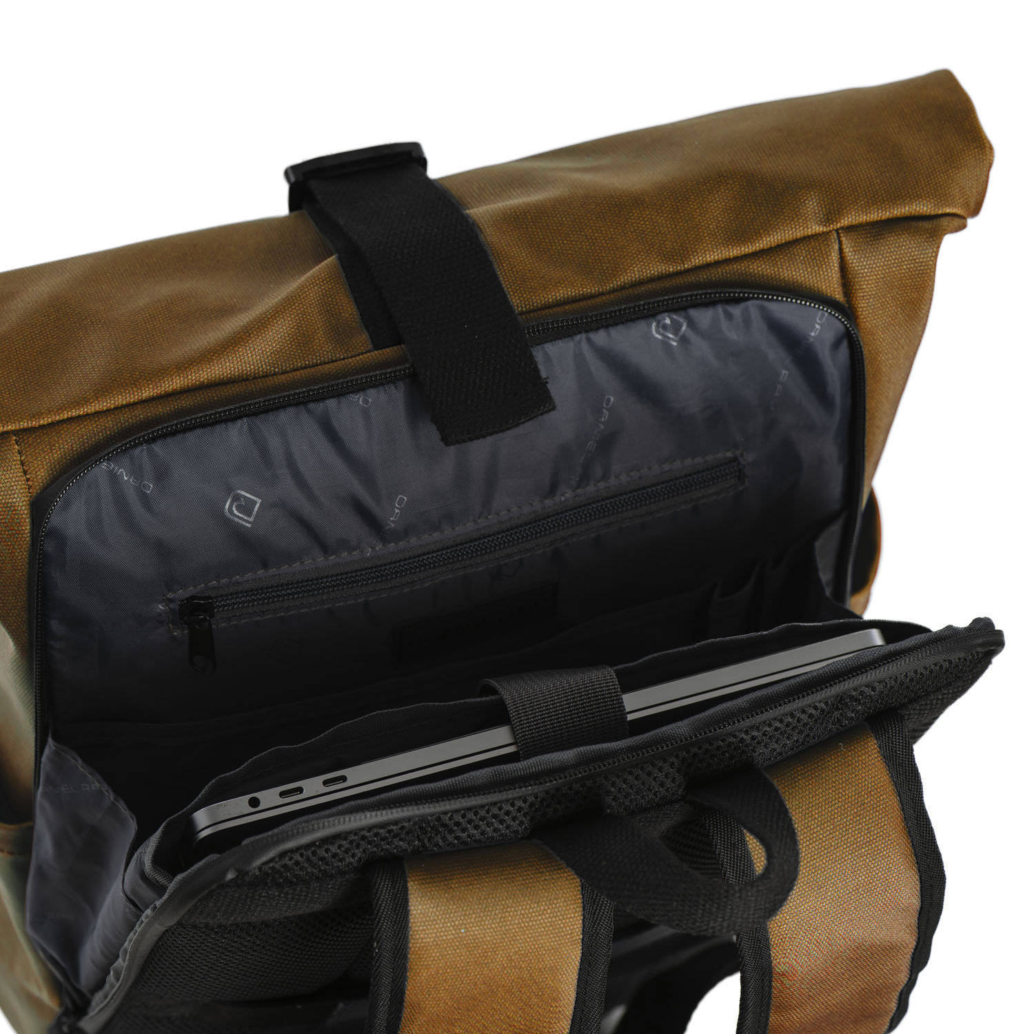 Daniel Ray rugzak Wangaratta Rolltop XL bruin