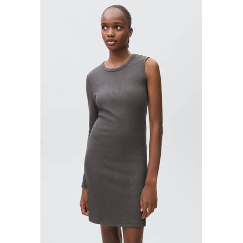 MANGO TEEN korte jurk rib gebreid grijs afbeelding