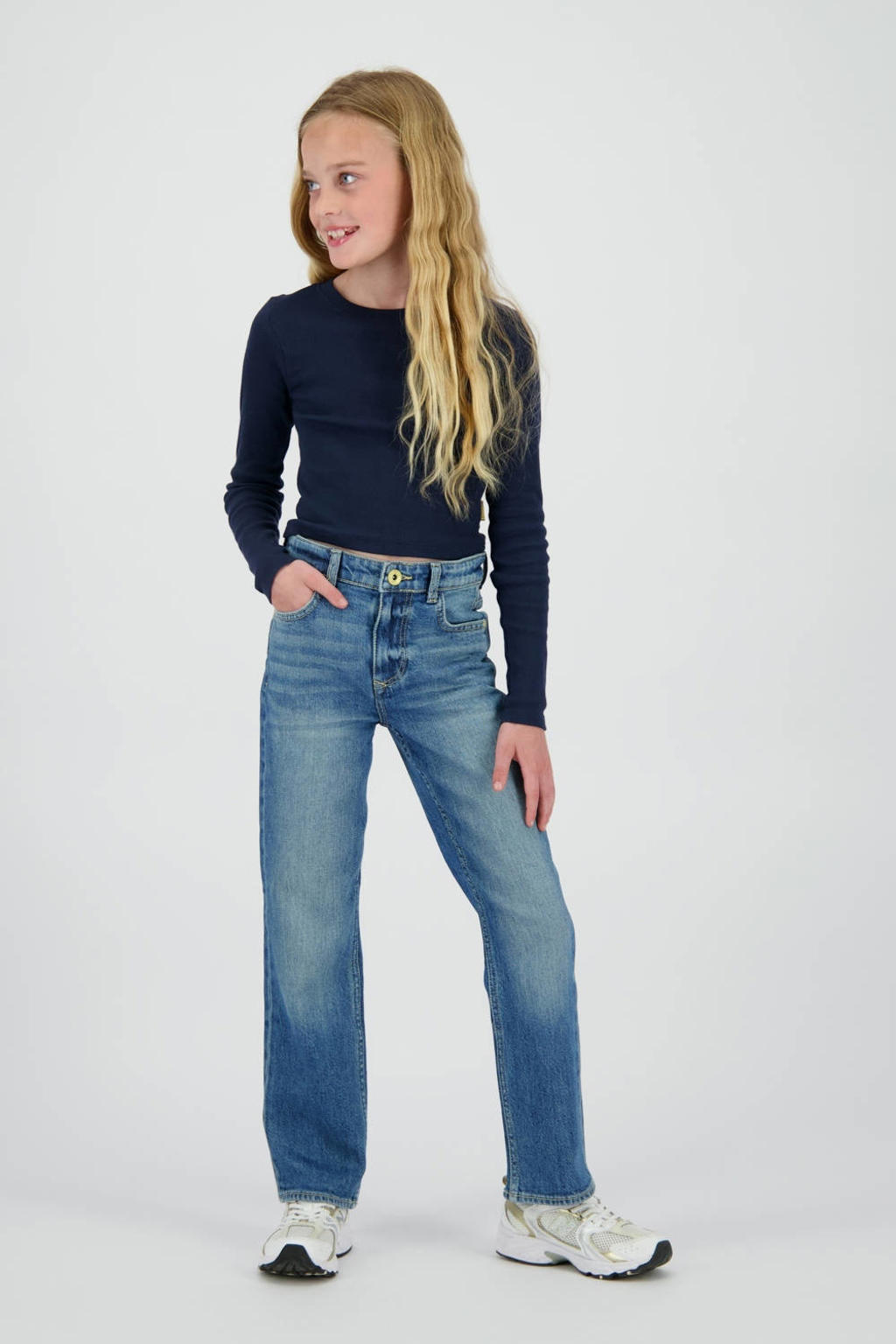 Medium blue denim meisjes Vingino relaxed regular waist regular fit jeans van denim met effen