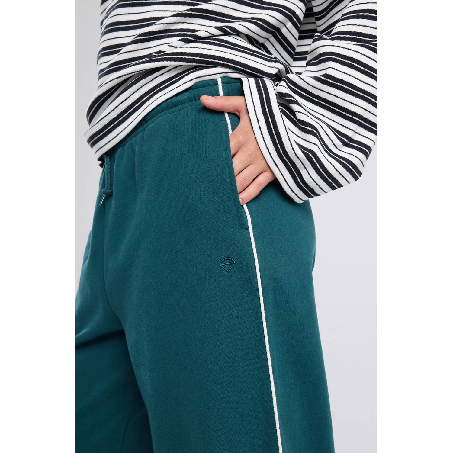 America Today regular waist casual broek petrol