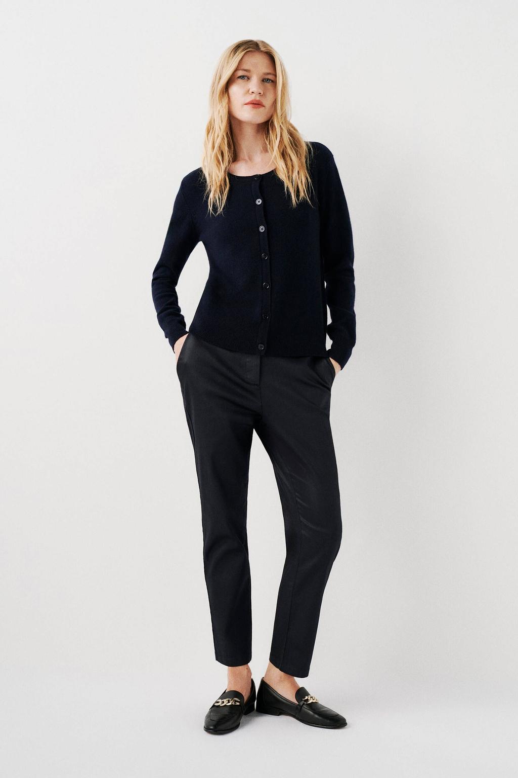 Marineblauw dames Caroll gebreid vest van kasjmier blauw met effen, lange mouwen, ronde hals en knoopsluiting