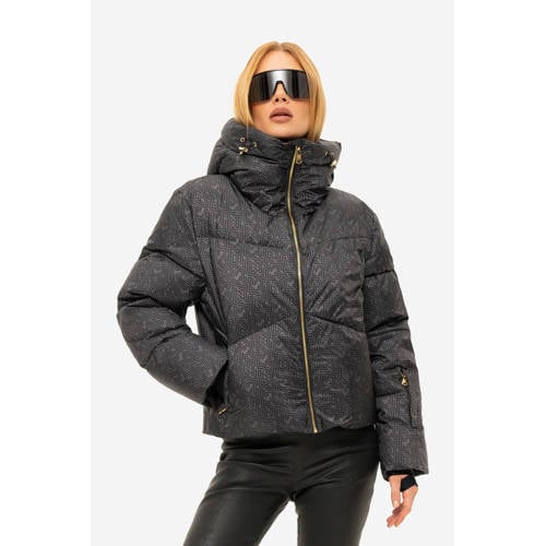 NIKKIE ski jas Newport Logo zwart afbeelding