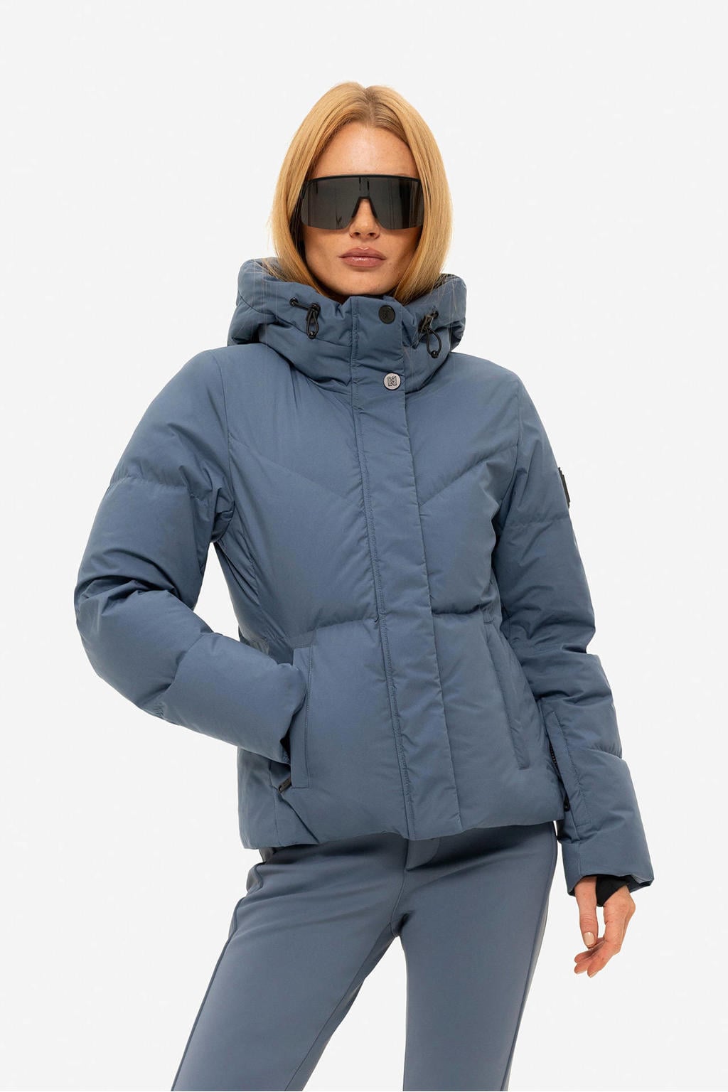Grijsblauwe dames NIKKIE ski-jas Nash blauw van polyester met effen, capuchon en 2-way rits