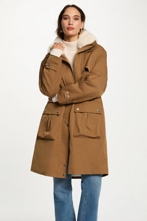 parka camel