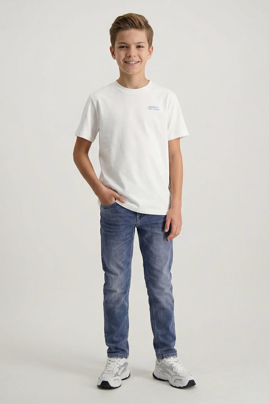 Medium blue denim jongens Cars waist regular fit jeans van denim met effen