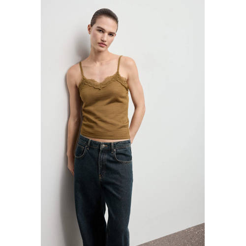 Mango singlet met wol oker afbeelding