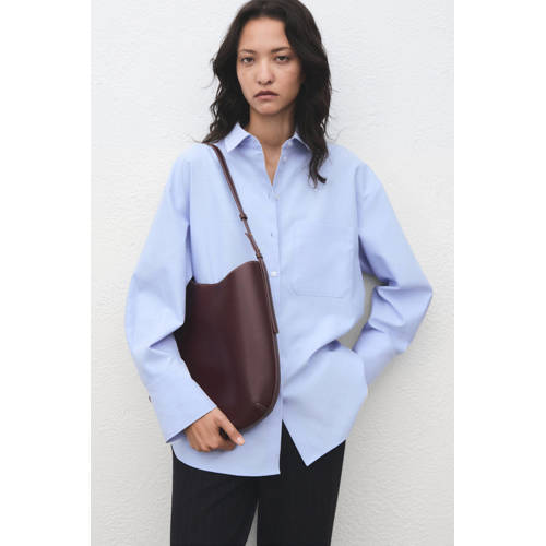 Mango blouse lichtblauw afbeelding