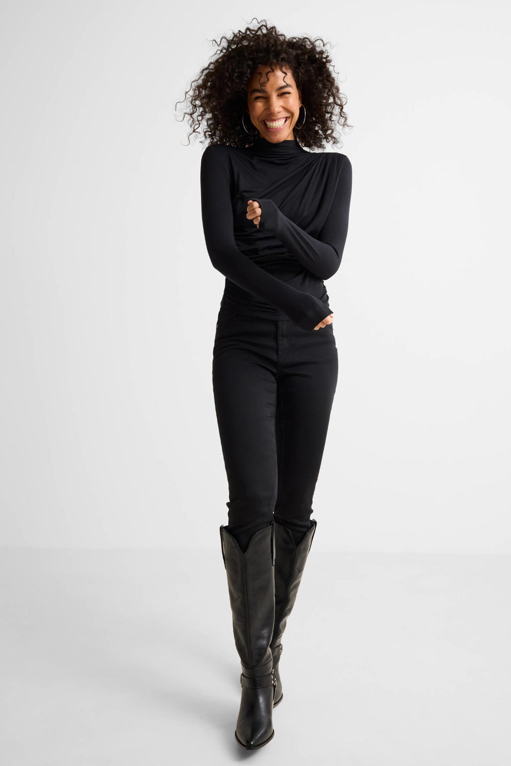 Zwarte dames Anytime jersey top detail van viscose met effen, lange mouwen en plooien
