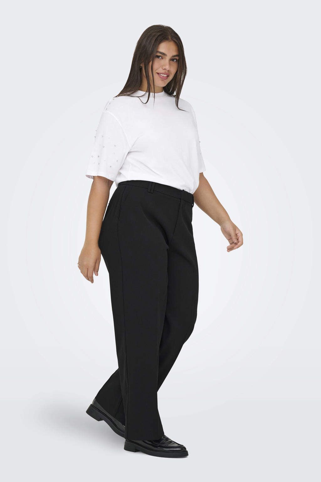 Zwarte dames ONLY CARMAKOMA wide leg high waist pantalon met rits- en knoopsluiting en effen