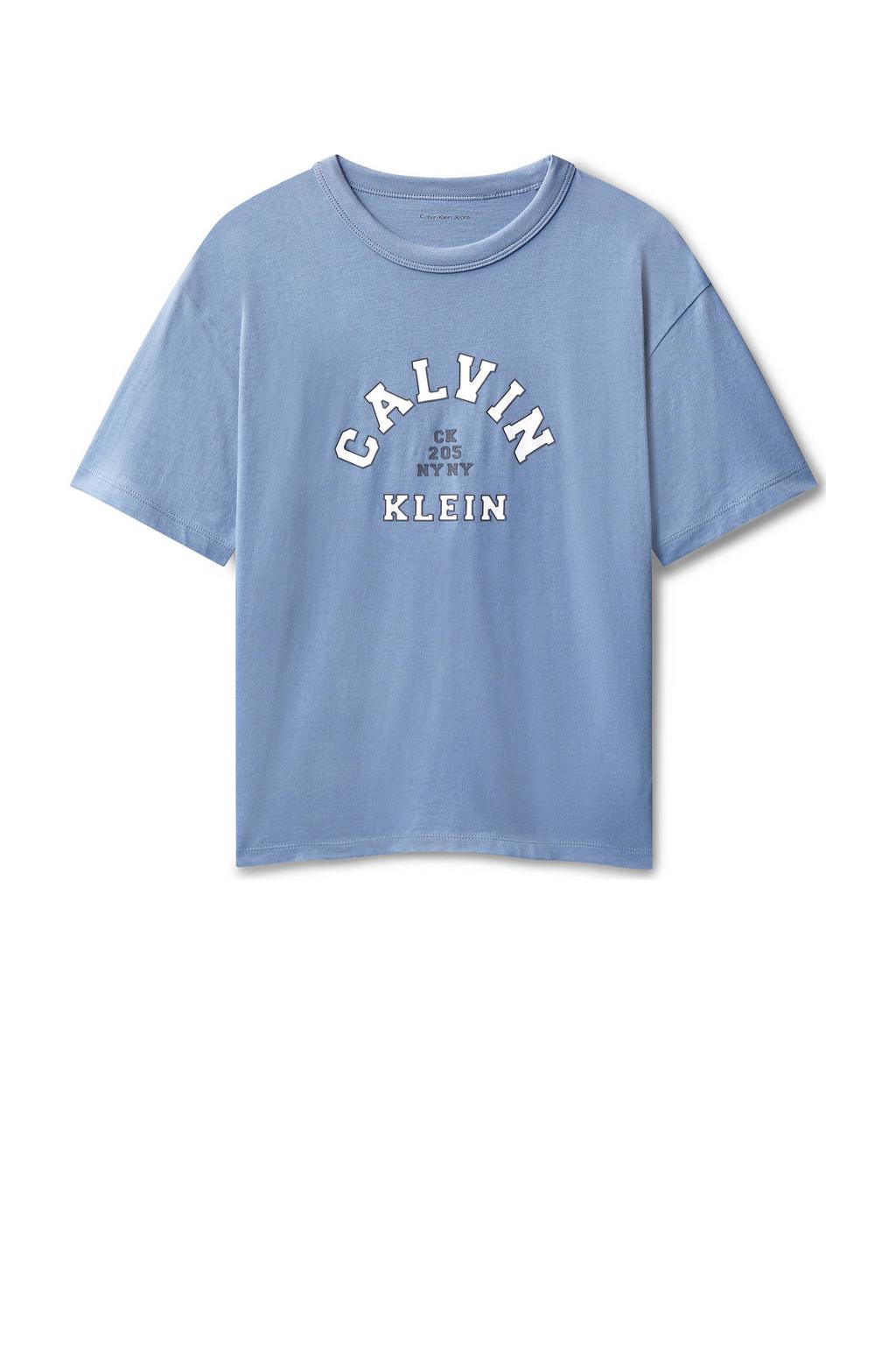 Lichtblauwe jongens Calvin Klein T-shirt van katoen met logo dessin, korte mouwen en ronde hals