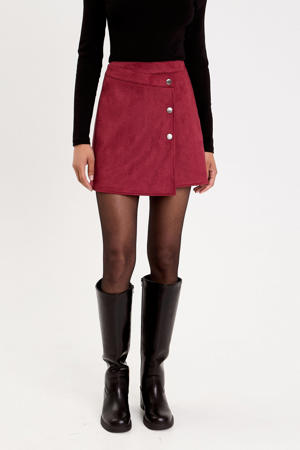 suede skort donkerrood