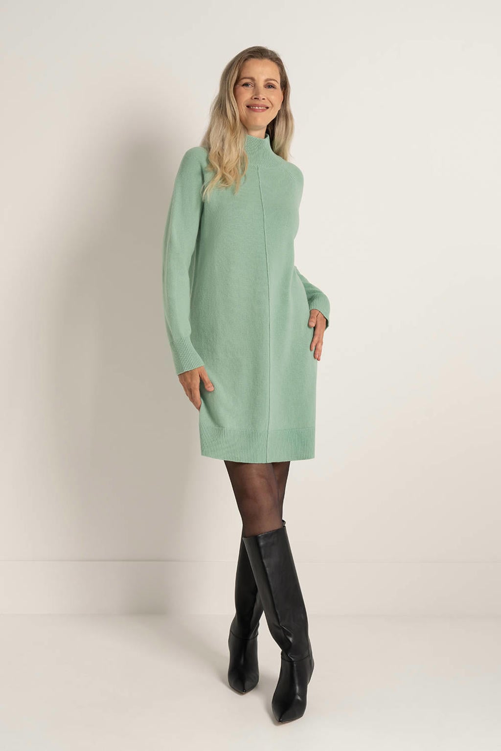 Mintgroene dames CLAUDIA BY CLAUDIA STRÄTER wollen jurk gebreid met effen, lange mouwen en opstaande kraag