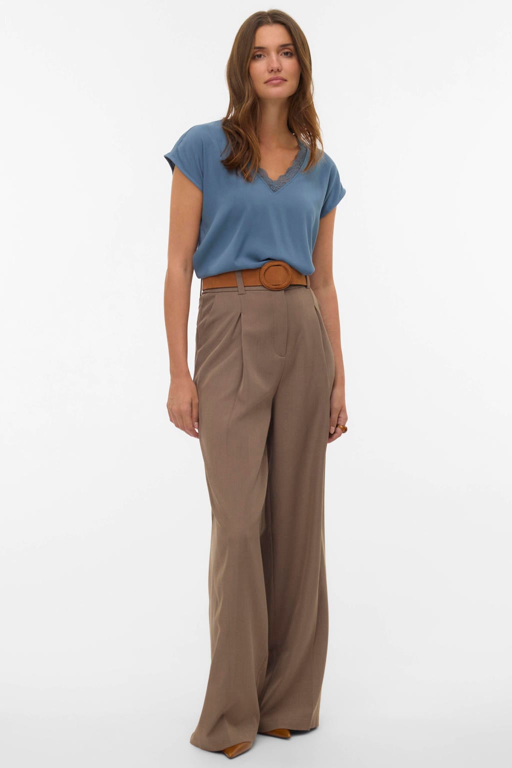 Blauwe dames VERO MODA top van viscose met effen, korte mouwen, V-hals en kant