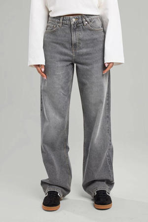 Straight leg jeans grey
