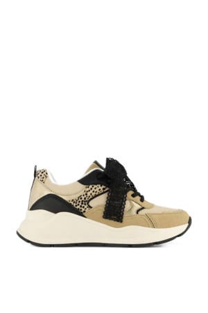 chunky sneakers beige