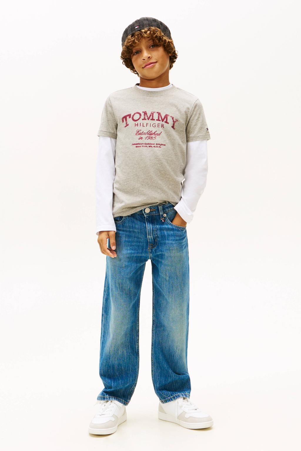 Grijze jongens Tommy Hilfiger T-shirt van katoen met logo dessin, korte mouwen en ronde hals